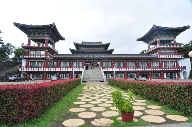 Danh lam nổi tiếng trên đảo Jeju - Hàn Quốc