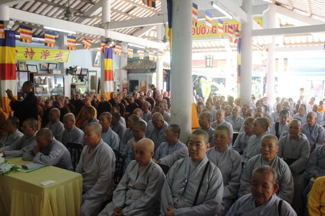 Đồng Tháp: Bế Mạc Khóa Bồi Dưỡng Hành Chánh Trụ Trì Cơ Sở