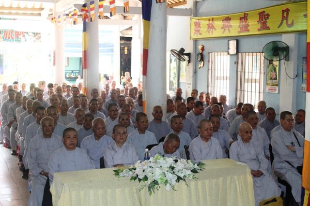 Đồng Tháp: Bế Mạc Khóa Bồi Dưỡng Hành Chánh Trụ Trì Cơ Sở