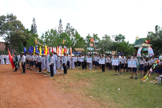 Gia Lai: Gia đình Phật tử - TP.Pleiku tổ chức khai mạc Trại họp bạn Lục Hòa 2