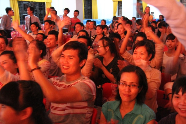 TP. HCM: Đêm thứ hai vòng bán kết hội thi văn nghệ Phật giáo chào mừng Đại lễ Vesak LHQ 2014