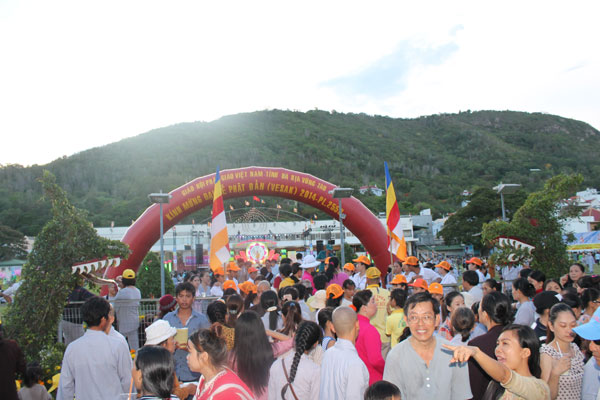 Vũng Tàu: Hoành tráng với các hoạt động mừng Đại lễ Phật Đản 2014