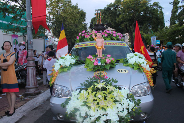 Vũng Tàu: Hoành tráng với các hoạt động mừng Đại lễ Phật Đản 2014