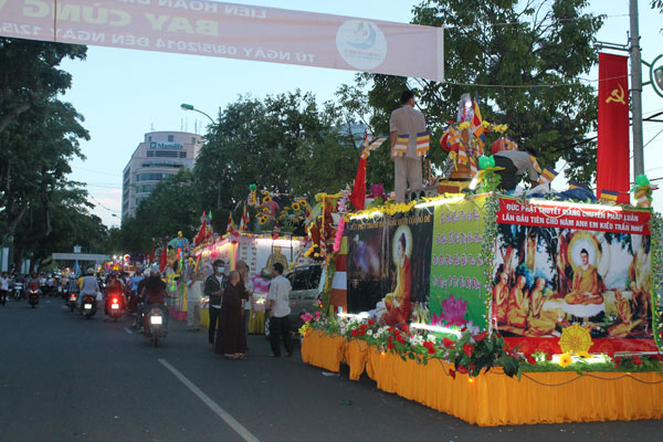 Vũng Tàu: Hoành tráng với các hoạt động mừng Đại lễ Phật Đản 2014