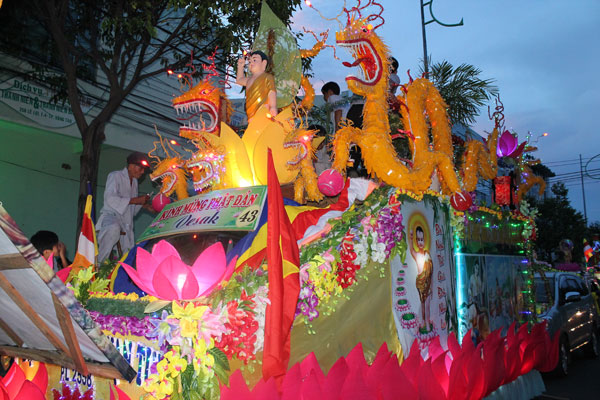 Vũng Tàu: Hoành tráng với các hoạt động mừng Đại lễ Phật Đản 2014
