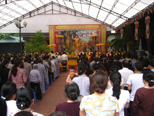 Đại lễ Phật đản Pl 2558 tại chùa Tăng Phúc - Hà Nội