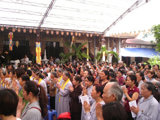 Đại lễ Phật đản Pl 2558 tại chùa Tăng Phúc - Hà Nội