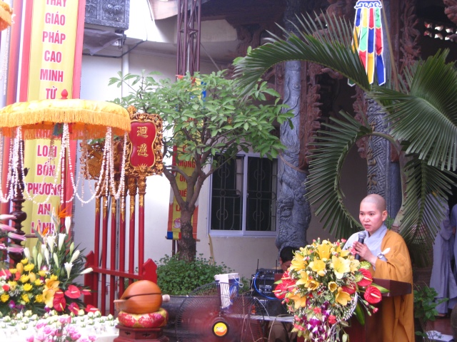 Đại lễ Phật đản Pl 2558 tại chùa Tăng Phúc - Hà Nội