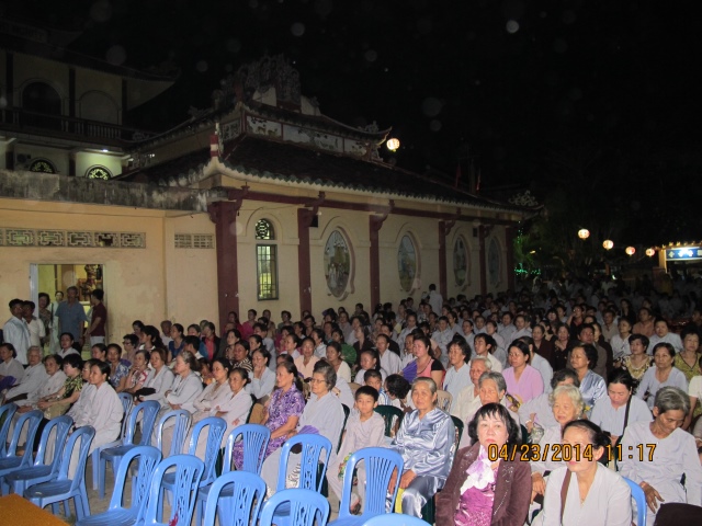 Ca Mau: Chiếu phim Cuộc Đời Đức Phật tại chùa Quan Âm