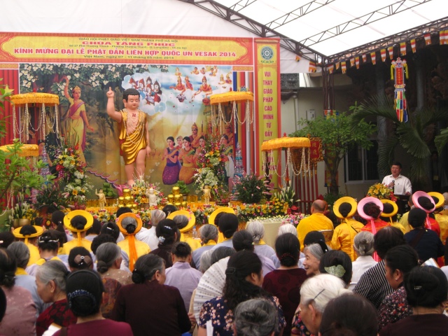 Đại lễ Phật đản Pl 2558 tại chùa Tăng Phúc - Hà Nội