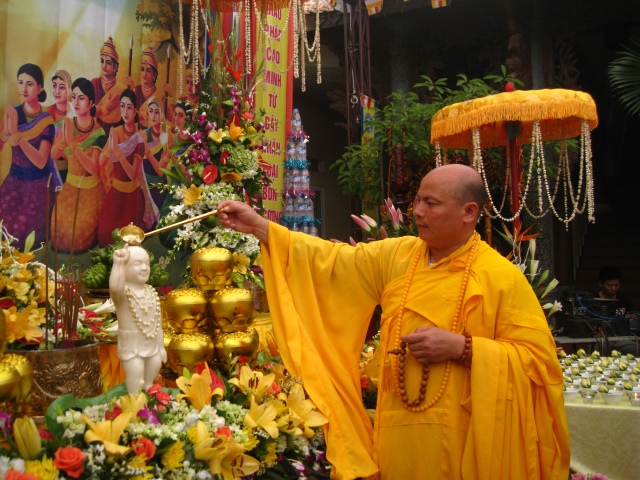 Đại lễ Phật đản Pl 2558 tại chùa Tăng Phúc - Hà Nội