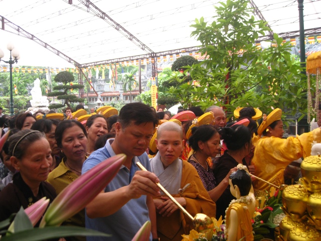 Đại lễ Phật đản Pl 2558 tại chùa Tăng Phúc - Hà Nội