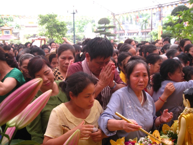 Đại lễ Phật đản Pl 2558 tại chùa Tăng Phúc - Hà Nội