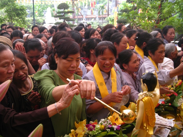 Đại lễ Phật đản Pl 2558 tại chùa Tăng Phúc - Hà Nội