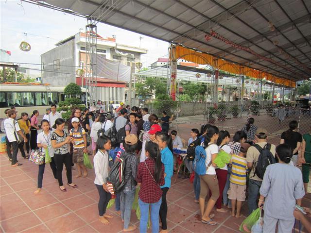 Chùm Ảnh Tổng Hợp Khóa Tu Nụ Thương Sen Hồng Chùa Từ Xuyên