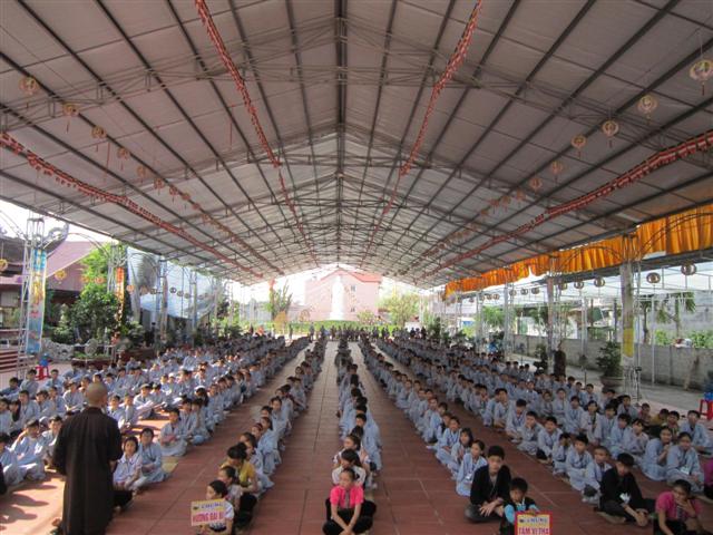 Chùm Ảnh Tổng Hợp Khóa Tu Nụ Thương Sen Hồng Chùa Từ Xuyên
