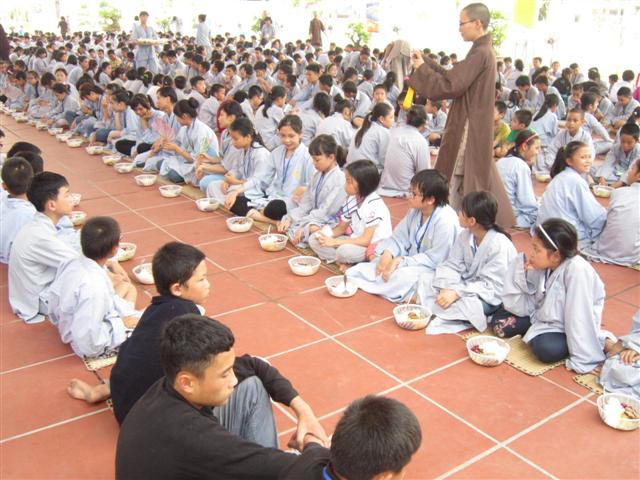 Chùm Ảnh Tổng Hợp Khóa Tu Nụ Thương Sen Hồng Chùa Từ Xuyên