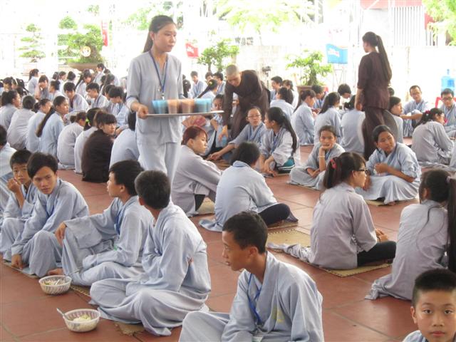 Chùm Ảnh Tổng Hợp Khóa Tu Nụ Thương Sen Hồng Chùa Từ Xuyên