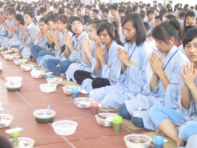 Chùm Ảnh Tổng Hợp Khóa Tu Nụ Thương Sen Hồng Chùa Từ Xuyên