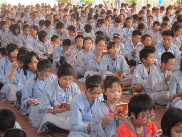 Chùm Ảnh Tổng Hợp Khóa Tu Nụ Thương Sen Hồng Chùa Từ Xuyên