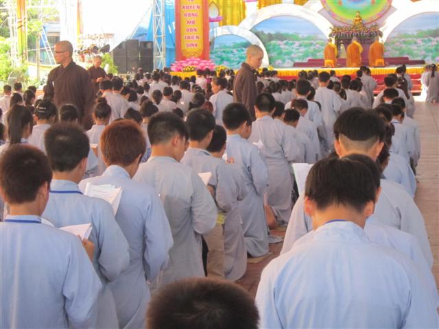 Chùm Ảnh Tổng Hợp Khóa Tu Nụ Thương Sen Hồng Chùa Từ Xuyên