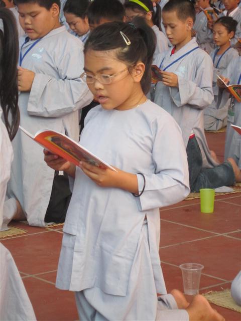 Chùm Ảnh Tổng Hợp Khóa Tu Nụ Thương Sen Hồng Chùa Từ Xuyên