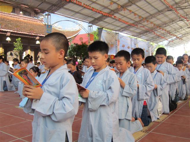 Chùm Ảnh Tổng Hợp Khóa Tu Nụ Thương Sen Hồng Chùa Từ Xuyên