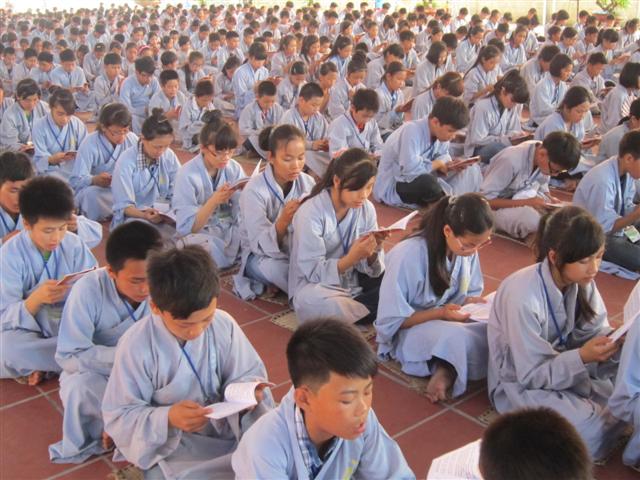 Chùm Ảnh Tổng Hợp Khóa Tu Nụ Thương Sen Hồng Chùa Từ Xuyên