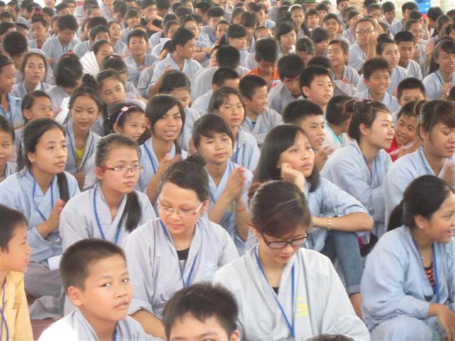 Chùm Ảnh Tổng Hợp Khóa Tu Nụ Thương Sen Hồng Chùa Từ Xuyên