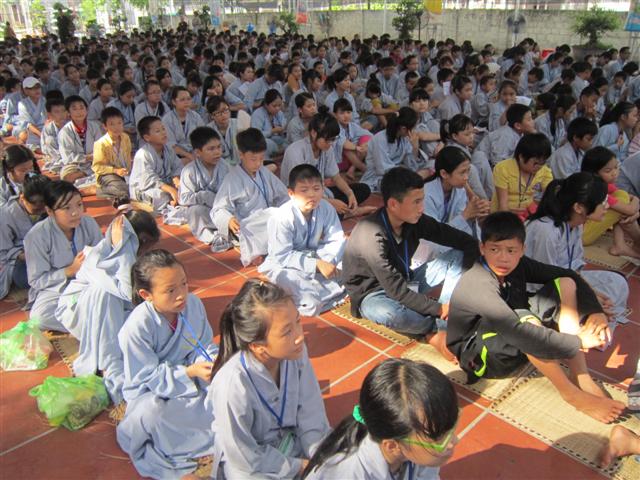 Chùm Ảnh Tổng Hợp Khóa Tu Nụ Thương Sen Hồng Chùa Từ Xuyên