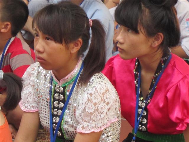 Chùm Ảnh Tổng Hợp Khóa Tu Nụ Thương Sen Hồng Chùa Từ Xuyên