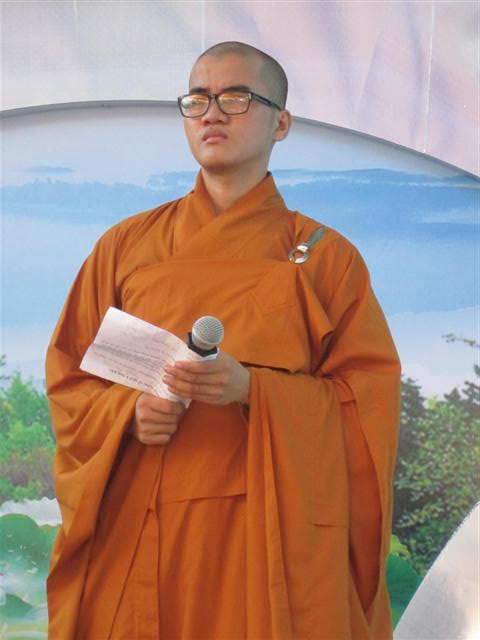 Chùm Ảnh Tổng Hợp Khóa Tu Nụ Thương Sen Hồng Chùa Từ Xuyên
