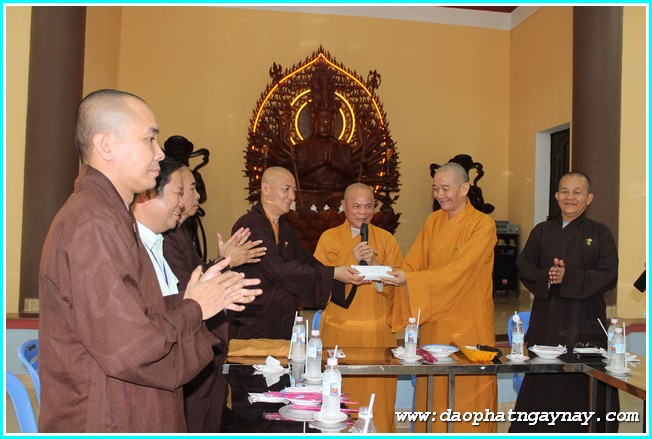 Bình Dương: Gấp rút chuẩn bị cho Đại lễ Phật đản 2014 - Phần 1