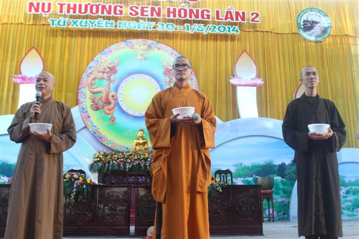 Chùm Ảnh Tổng Hợp Khóa Tu Nụ Thương Sen Hồng Chùa Từ Xuyên
