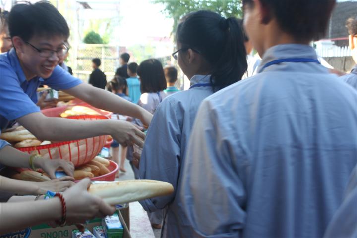 Chùm Ảnh Tổng Hợp Khóa Tu Nụ Thương Sen Hồng Chùa Từ Xuyên