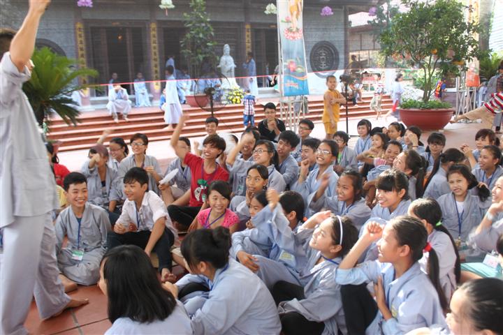 Chùm Ảnh Tổng Hợp Khóa Tu Nụ Thương Sen Hồng Chùa Từ Xuyên