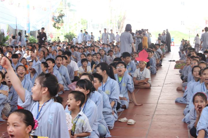 Chùm Ảnh Tổng Hợp Khóa Tu Nụ Thương Sen Hồng Chùa Từ Xuyên