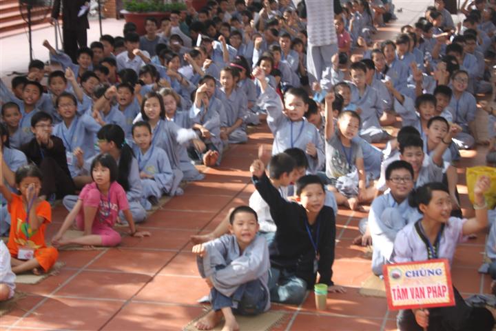 Chùm Ảnh Tổng Hợp Khóa Tu Nụ Thương Sen Hồng Chùa Từ Xuyên