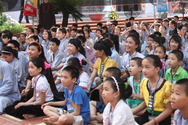 Chùm Ảnh Tổng Hợp Khóa Tu Nụ Thương Sen Hồng Chùa Từ Xuyên