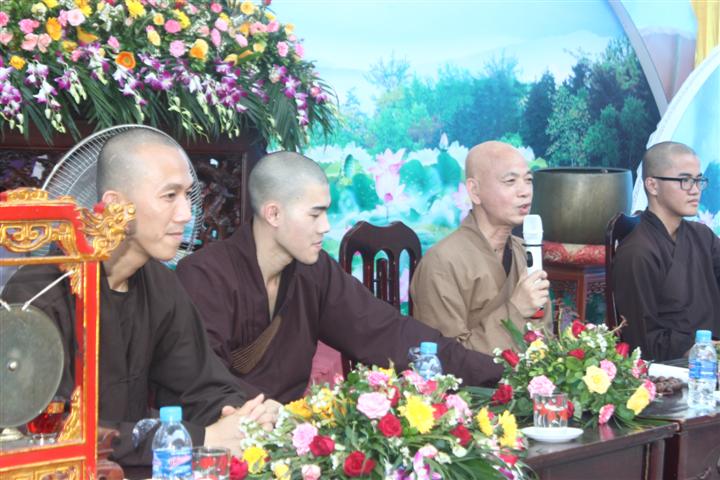 Chùm Ảnh Tổng Hợp Khóa Tu Nụ Thương Sen Hồng Chùa Từ Xuyên