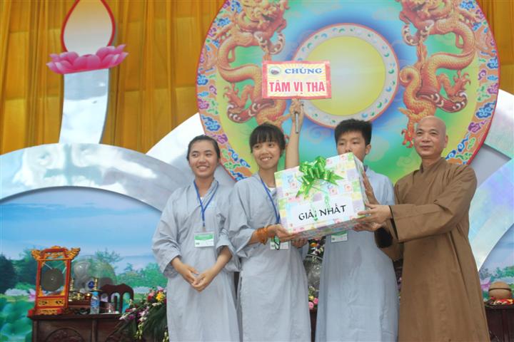 Chùm Ảnh Tổng Hợp Khóa Tu Nụ Thương Sen Hồng Chùa Từ Xuyên