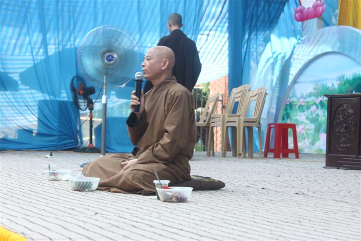 Chùm Ảnh Tổng Hợp Khóa Tu Nụ Thương Sen Hồng Chùa Từ Xuyên