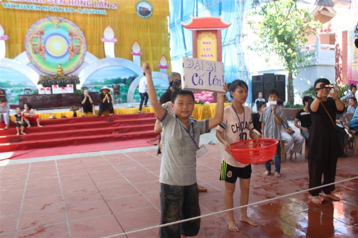 Chùm Ảnh Tổng Hợp Khóa Tu Nụ Thương Sen Hồng Chùa Từ Xuyên