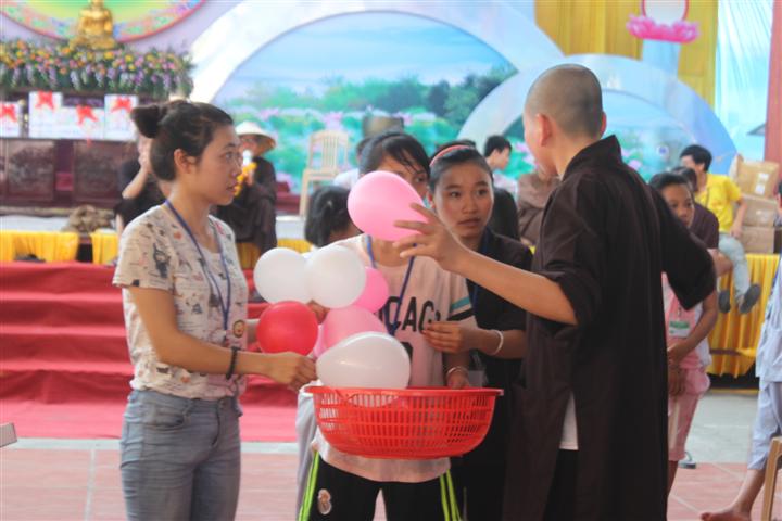 Chùm Ảnh Tổng Hợp Khóa Tu Nụ Thương Sen Hồng Chùa Từ Xuyên