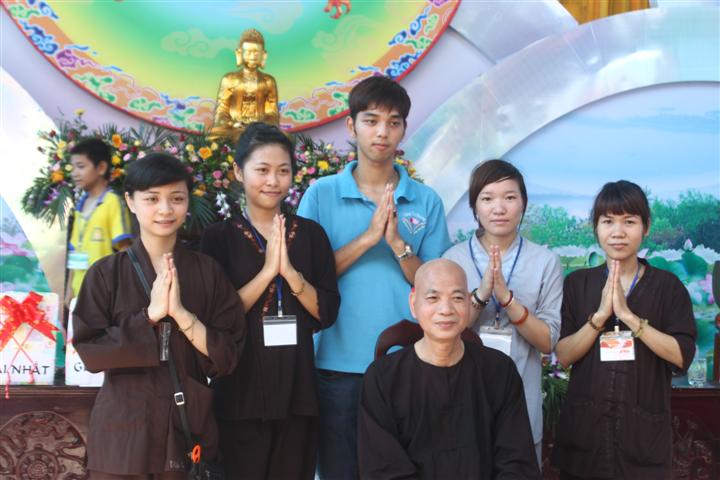 Chùm Ảnh Tổng Hợp Khóa Tu Nụ Thương Sen Hồng Chùa Từ Xuyên