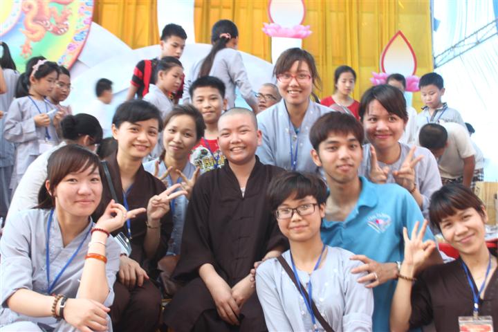 Chùm Ảnh Tổng Hợp Khóa Tu Nụ Thương Sen Hồng Chùa Từ Xuyên