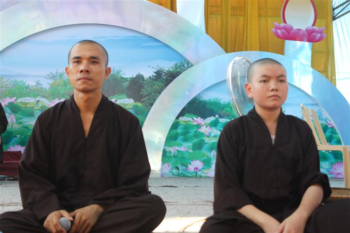 Chùm Ảnh Tổng Hợp Khóa Tu Nụ Thương Sen Hồng Chùa Từ Xuyên