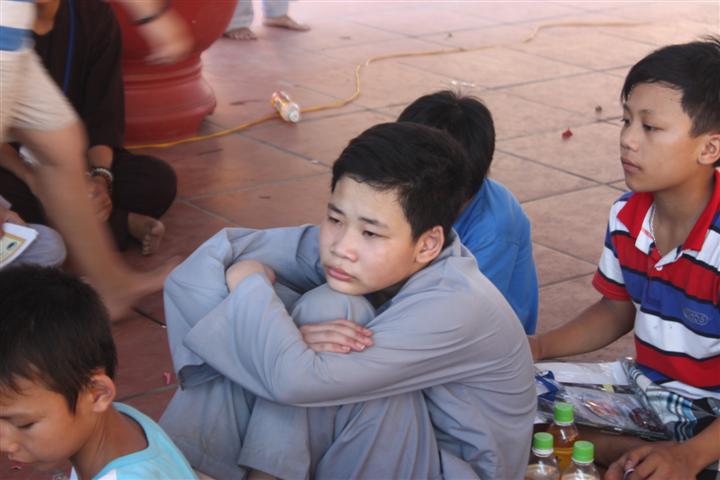 Chùm Ảnh Tổng Hợp Khóa Tu Nụ Thương Sen Hồng Chùa Từ Xuyên