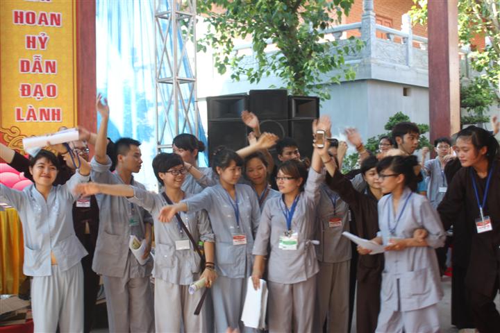 Chùm Ảnh Tổng Hợp Khóa Tu Nụ Thương Sen Hồng Chùa Từ Xuyên