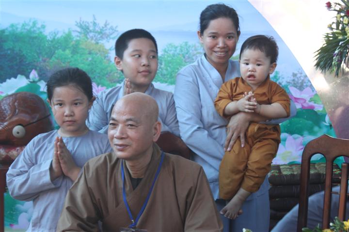 Chùm Ảnh Tổng Hợp Khóa Tu Nụ Thương Sen Hồng Chùa Từ Xuyên